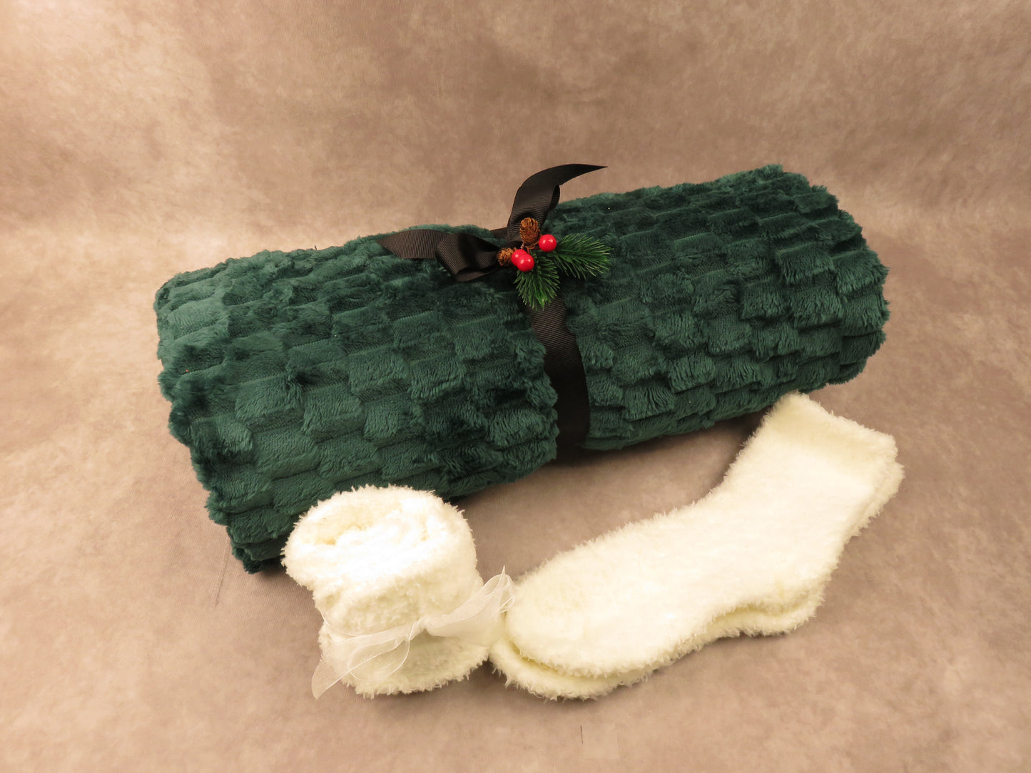Holiday Cozy Gift Box - Christmas Gift Set for Her