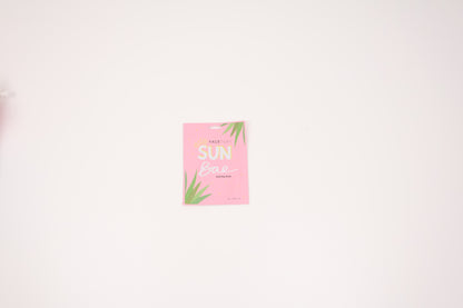 Elegant Summer Gift Box for Her with Turkish Towels and Sun Care Essentials