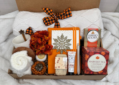 Cozy Fall Gift Box | Autumn Self Care Package - Gifterria - 