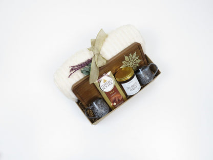Cozy Gift Box with Chocolate Bar - Gifterria US - Gift Box