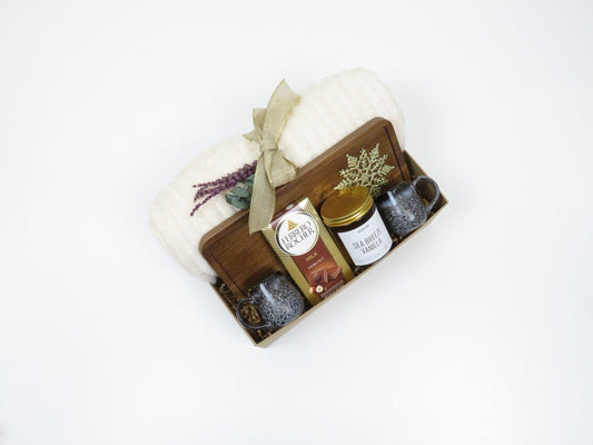 Cozy Gift Box with Chocolate Bar - Gifterria US - Gift Box