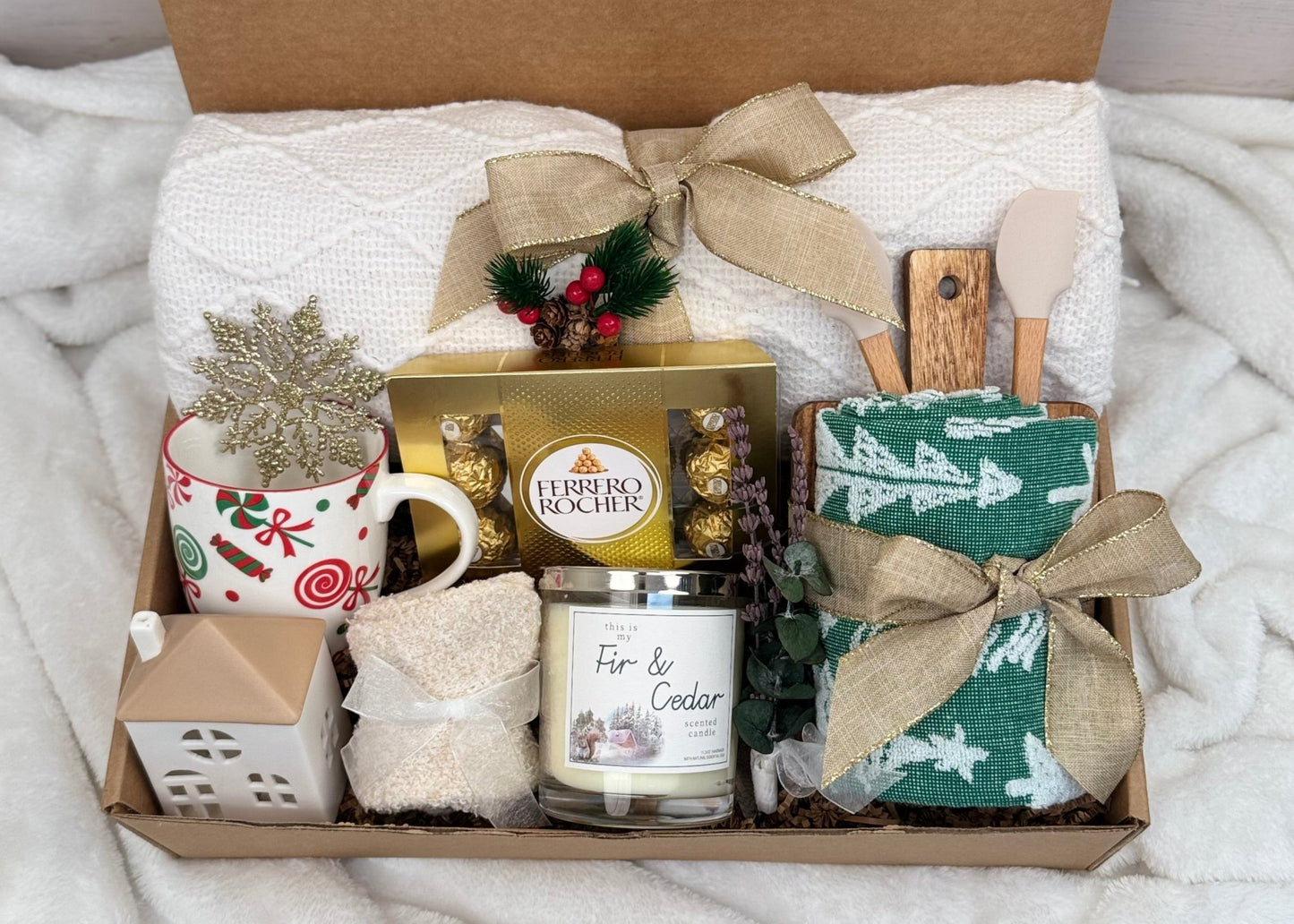Cozy Winter Gift Box - Special Occasion Ready - Gifterria - 