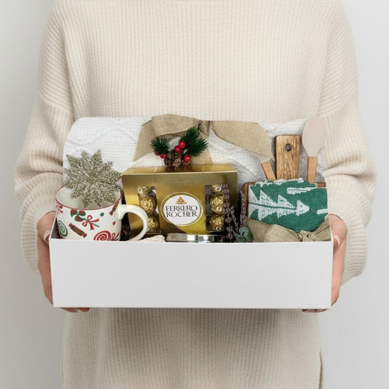 Cozy Winter Gift Box - Special Occasion Ready - Gifterria - 