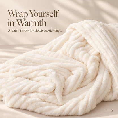 Cozy winter gift box item detail 2