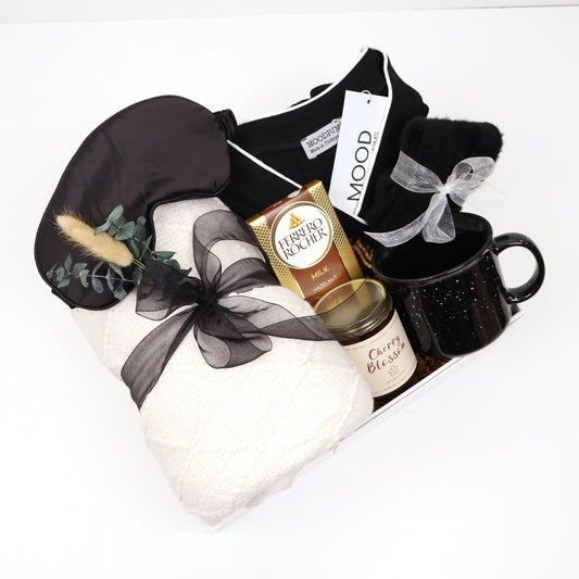 Elegant Sleep & Loungewear Gift Box for Her with Pajama Set and Throw - Gifterria US - Gift Box