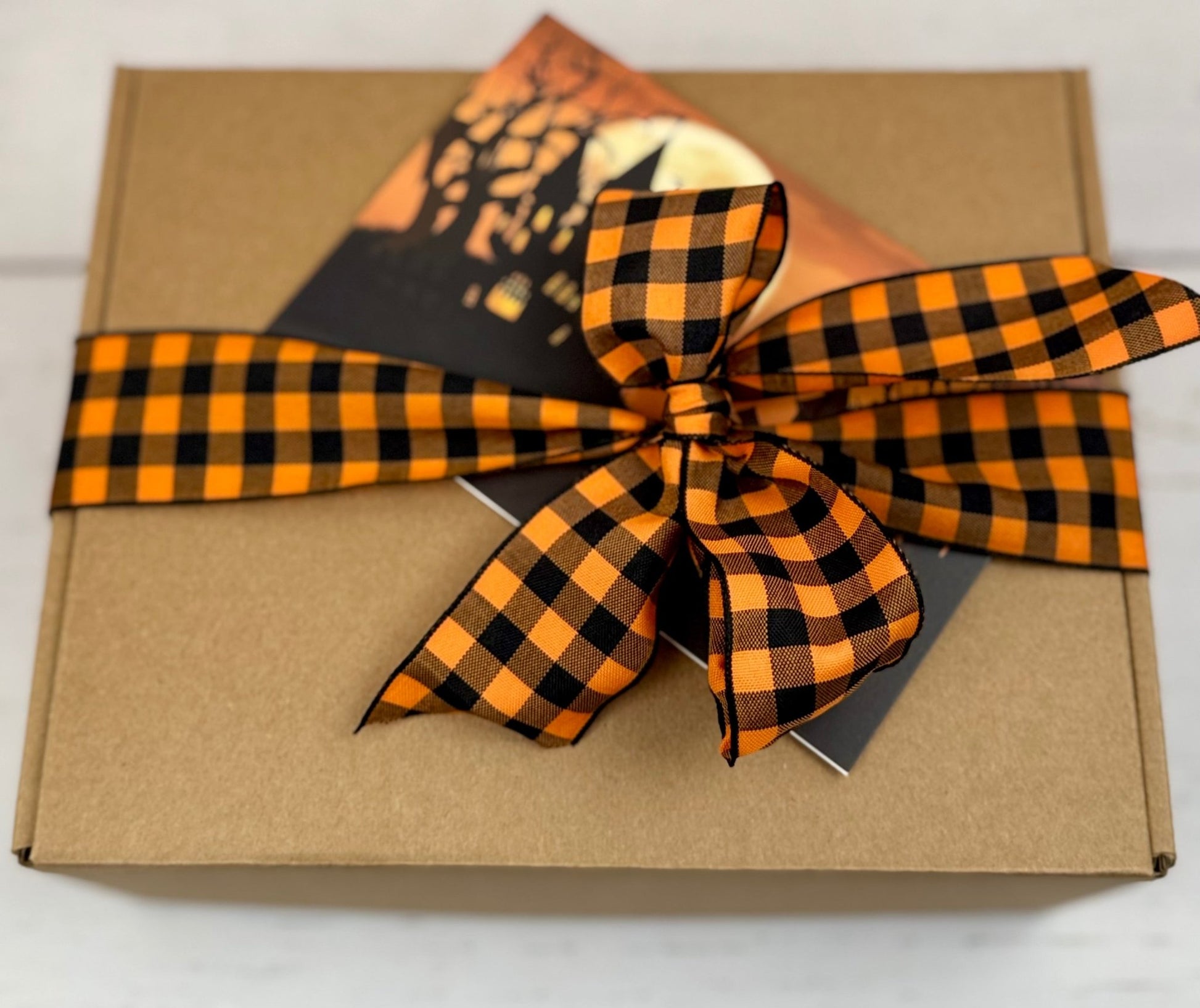 Halloween Gift - Spooky Cozy Gift Box - Gifterria - 