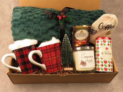 Holiday Cozy Gift Box - Christmas Gift Set for Her - Gifterria - 