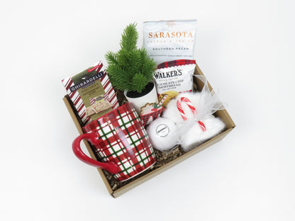Holiday Gift Box with Gourmet Treats and Festive Decor - Gifterria US - Gift Box