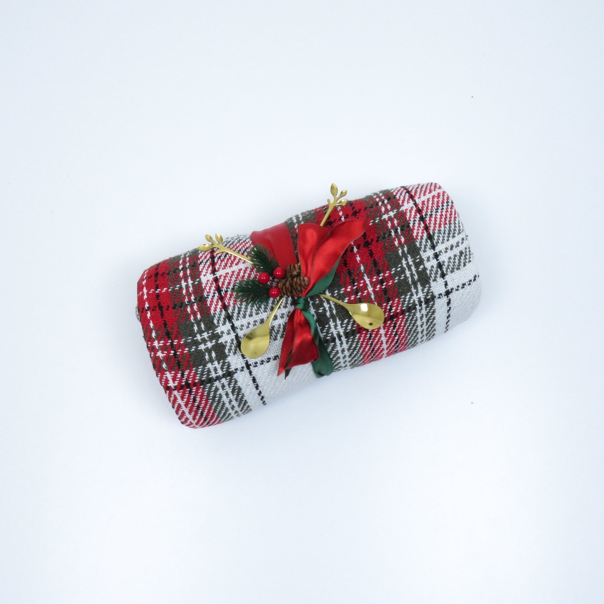 Holiday Warmth & Joy Gift Set with Mugs and Gourmet Treats - Gifterria US - Gift Set