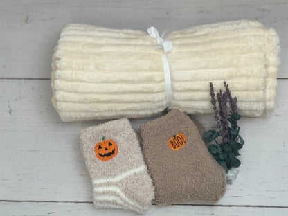 Personalized Halloween Gift Box - Gifterria - 