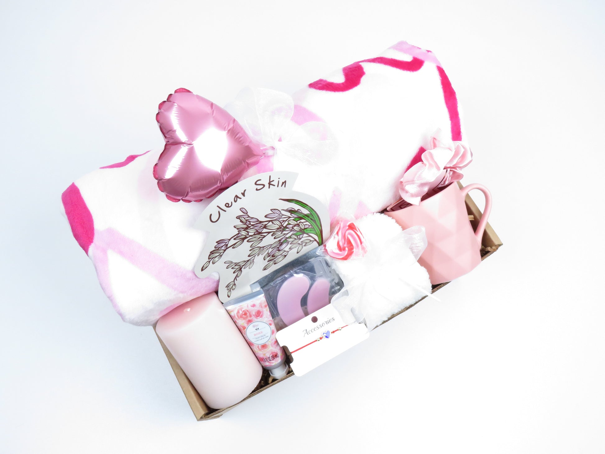 Romantic Gift Set with Cozy Blanket and Sweet Treats - Gifterria US - Gift Sets