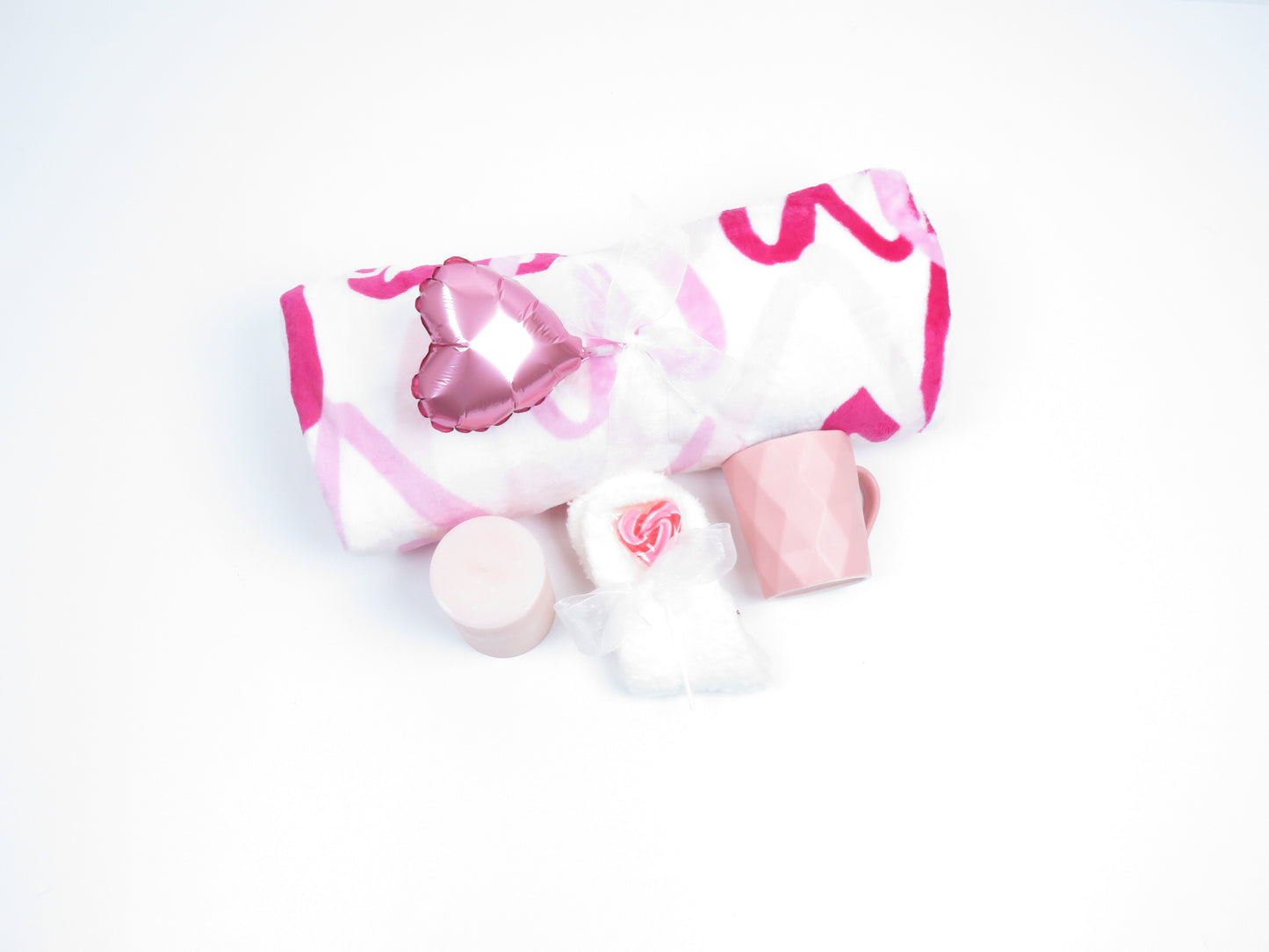 Romantic Gift Set with Cozy Blanket and Sweet Treats - Gifterria US - Gift Sets