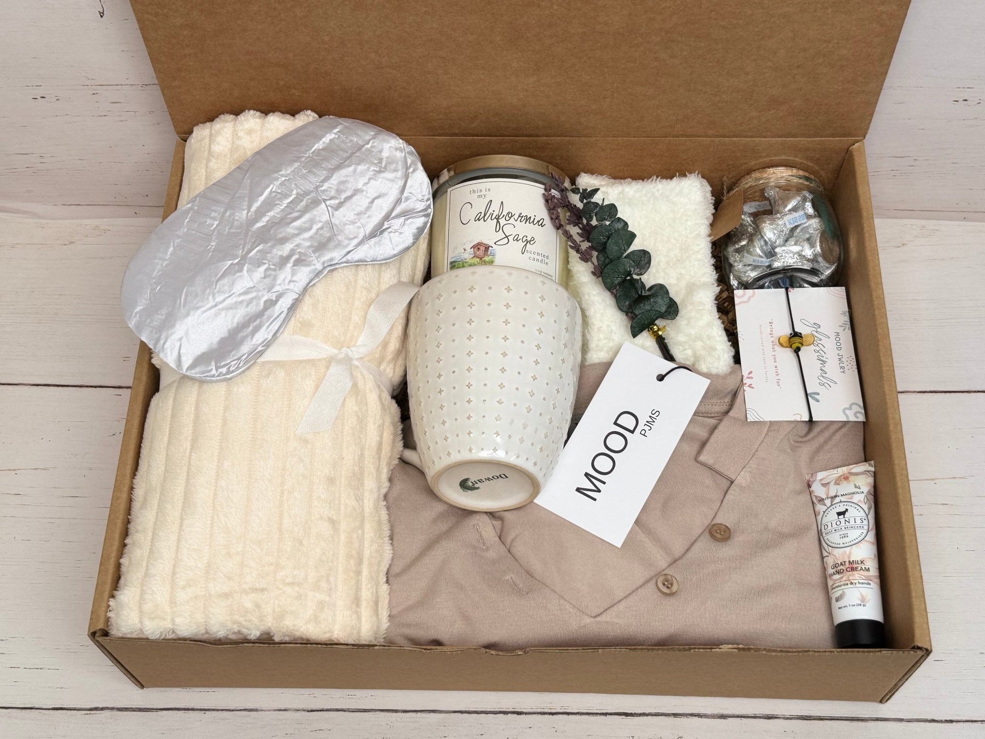 The Cozy Luxe Gift Box - Gifterria - 